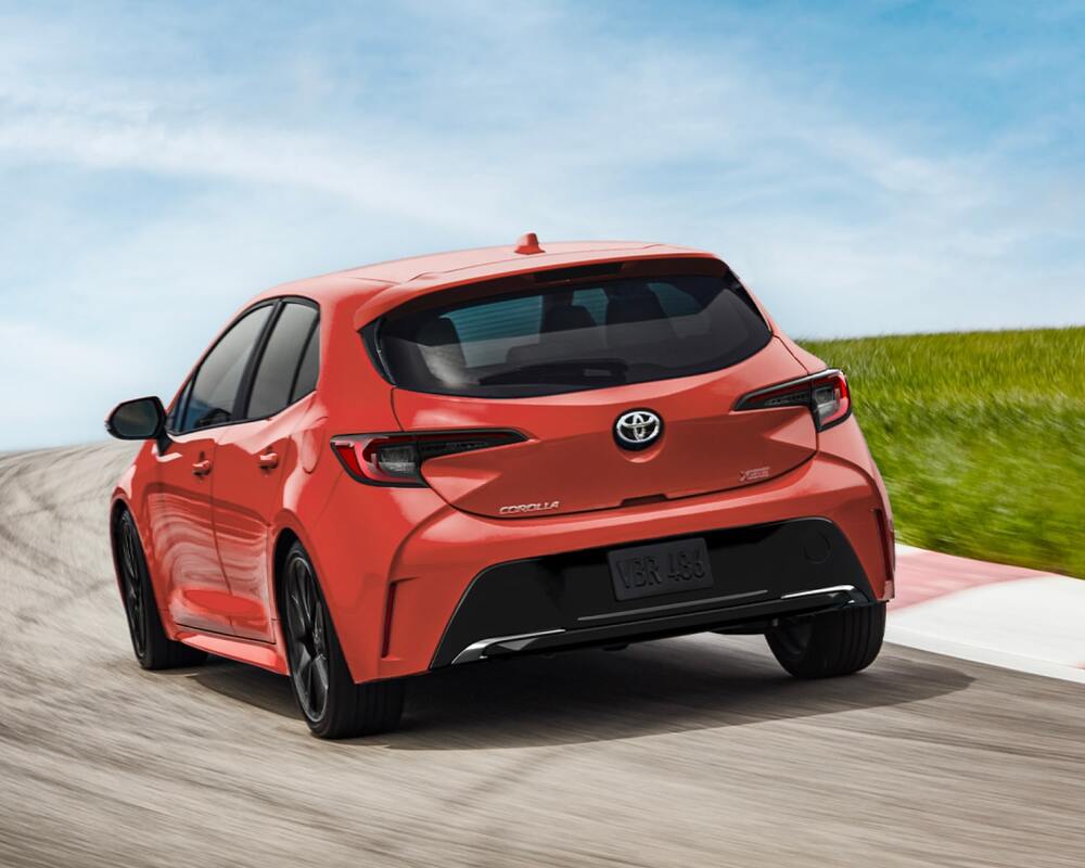 2023 Toyota Corolla and Corolla Hybrid Oil Type, Oil Filter, Oil Change Interval and Oil Capacity Information - AMSOIL - OilShop.ca