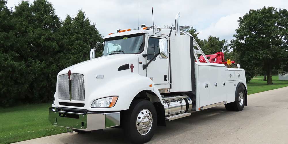 2017 KENWORTH T440 Paccar PX-9 8.9L Oil Type, Capacity, Drain Interval and Filter Recommendations