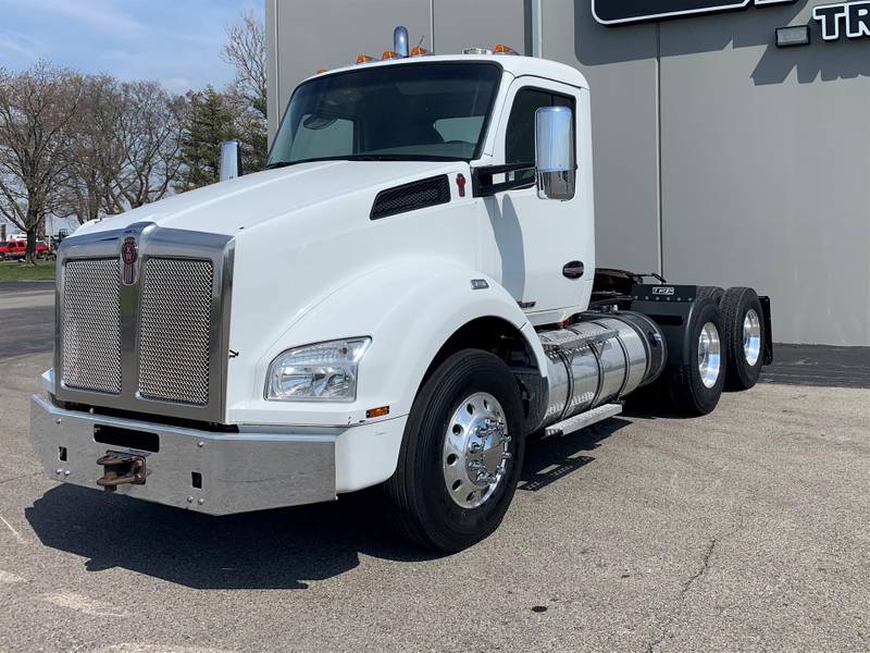 2017 KENWORTH T880 Paccar MX-13 12.9L Oil Type, Capacity, Drain Interval and Filter Recommendations